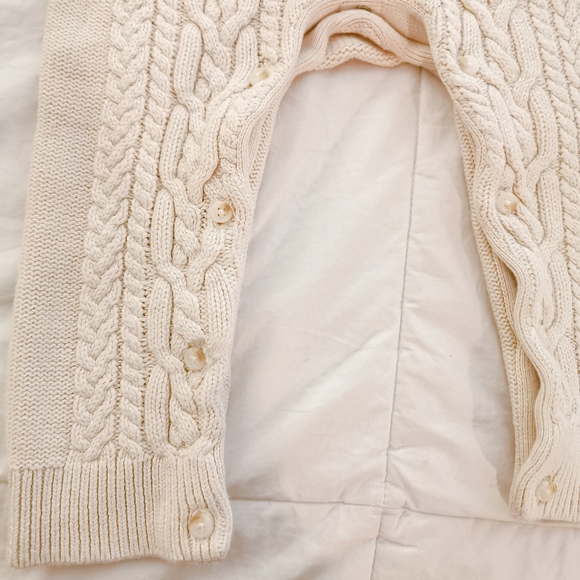Baby Gap - Cream Cable Knit Sweater Romper for Baby Boy - 18-24 months - Picture 2 of 5
